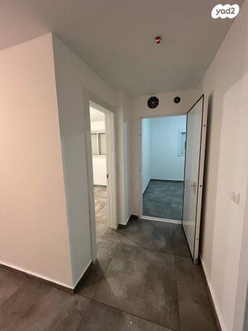 דירת גן, המעפילים 62, רובע ב', אשדוד