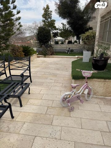 בית פרטי/ קוטג', חנה בבלי 8, פסגת זאב, ירושלים