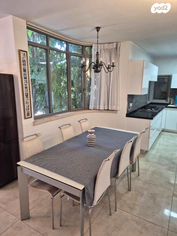 דירה, גינוסר 31, קרית גנים, ראשון לציון