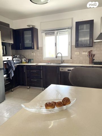 דירה, חטיבת גולני 10, המגינים, מודיעין מכבים רעות