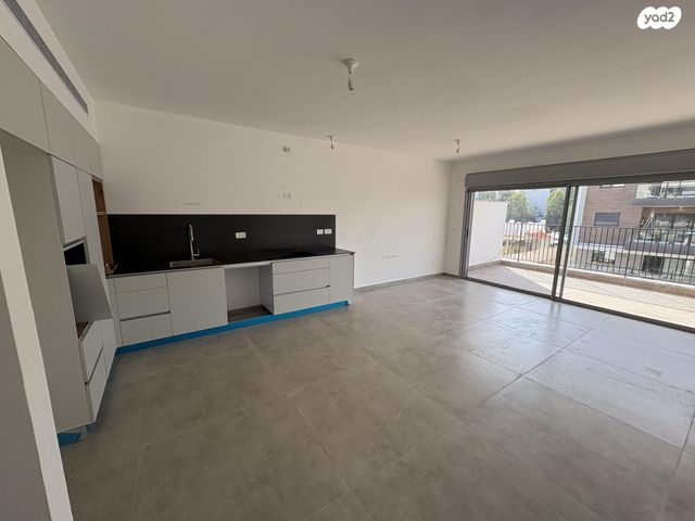 דירה, המעיין 13, ארלוזורוב, גבעתיים