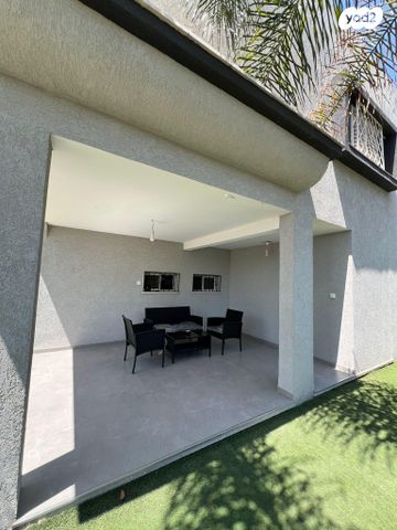 בית פרטי/ קוטג', יעקב שטיינברג 5, קרית בנימין, קרית אתא