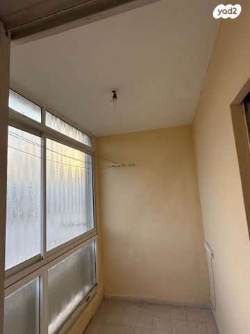 דירה, אבא הלל סילבר 25, יזרעאליה, חיפה