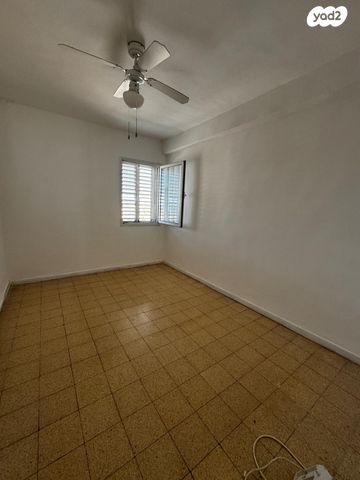 דירה, שדרות צה"ל 19, קרית ים ב', קרית ים