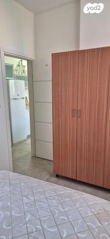 דירה, שדרות חיים וייצמן 4, צפון מזרח מרכז העיר, נתניה