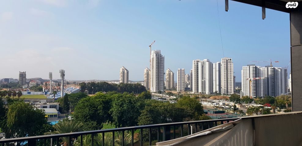 דירה, השבטים, דרום מזרח, בת ים