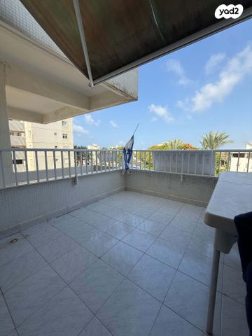 דירה, השקד, עין שרה, נהריה