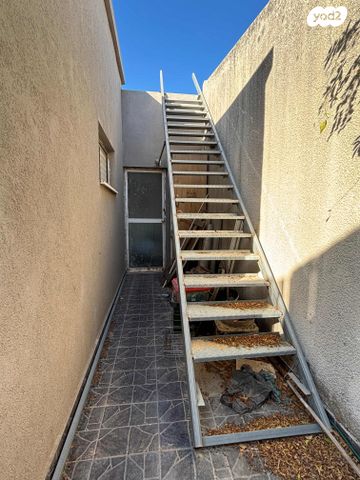 בית פרטי/ קוטג', גלעד 55, צוותא א, אלפי מנשה