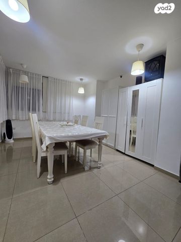 דירה, דרך בן גוריון, בת ים