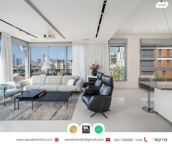 גג/ פנטהאוז, שטח 9, גבעתיים