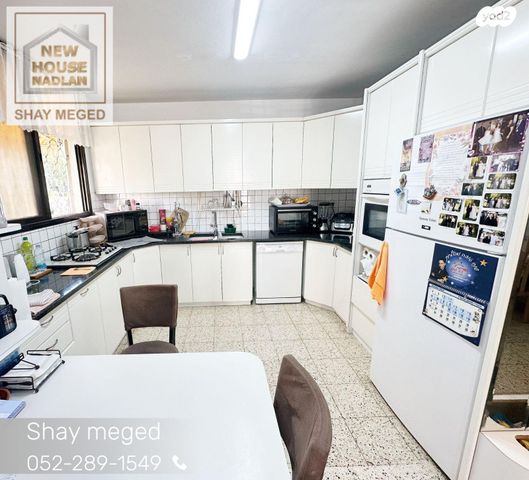 דירה, זכריה הלל 23, מחנה יהודה, פתח תקווה