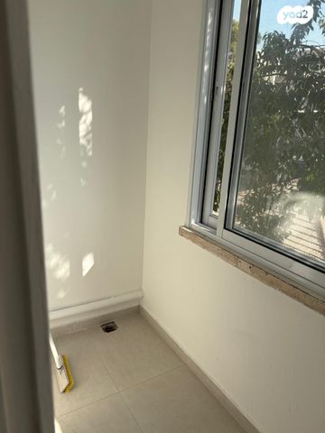 דירה, י.ל. פרץ, ג' / מרכז מזרח העיר, רחובות