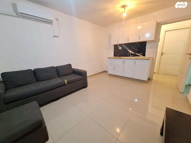 דירה, מבצע עובדה, באר שבע