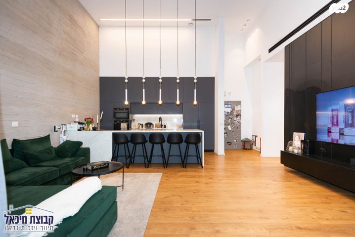 דירת גן, מעיין, נופרים, ראש העין