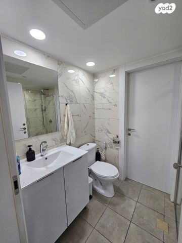 דירה, שדרות בפארק, שדרות