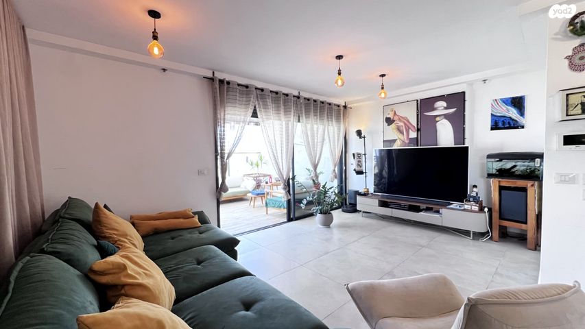 גג/ פנטהאוז, אבשלום, אברמוביץ', ראשון לציון