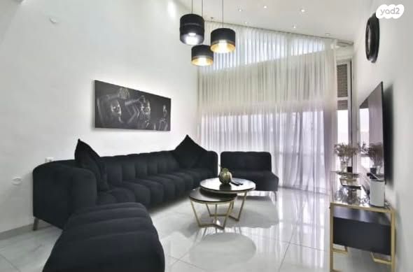 דופלקס, מנחם בגין, נווה גנים, קרית מוצקין