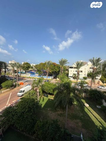 דירה, השקד, עין שרה, נהריה