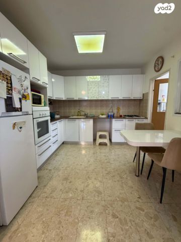 דירה, השקד, עין שרה, נהריה