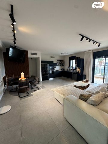 דירה, מנחם ארבר, נווה עופר, תל כביר, תל אביב יפו