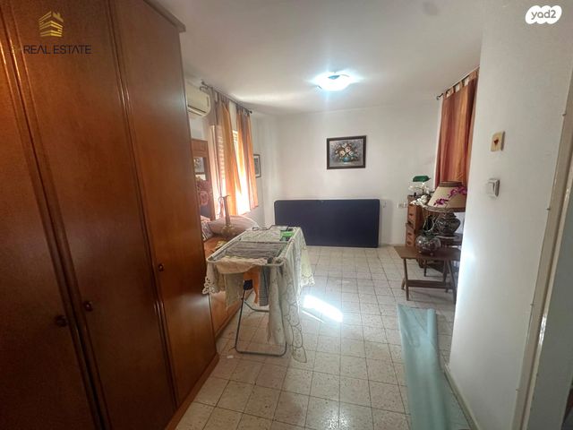 דירה, השיריונאי, פסגת זאב, ירושלים