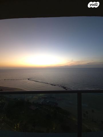 דירה, דרך בן גוריון, בת ים