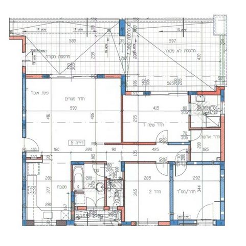 דירה, צור יצחק