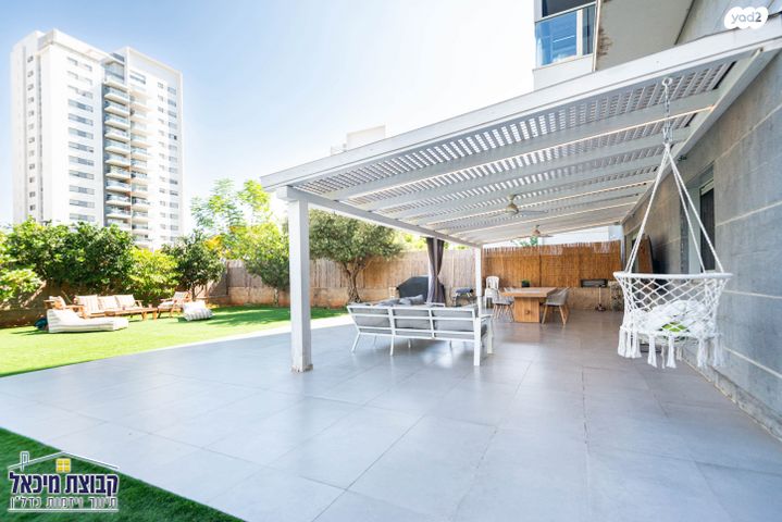 דירת גן, מעיין, נופרים, ראש העין