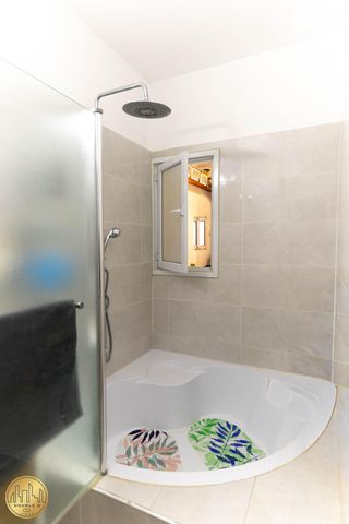 דירה, רבקה גובר, ראשונים, כפר סבא