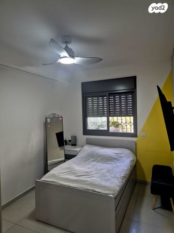 דופלקס, כפר גנים ג, פתח תקווה