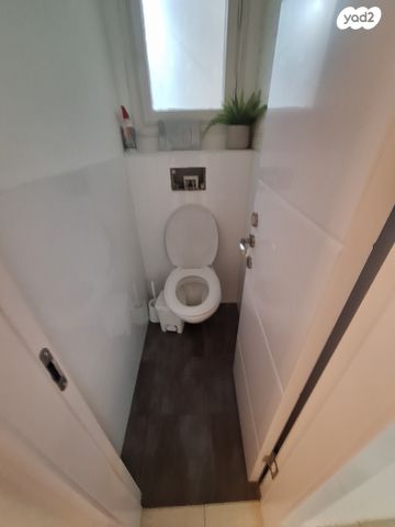 דירה, משה שרת, שכונת בן גוריון, מרכז העיר ג', רמת גן