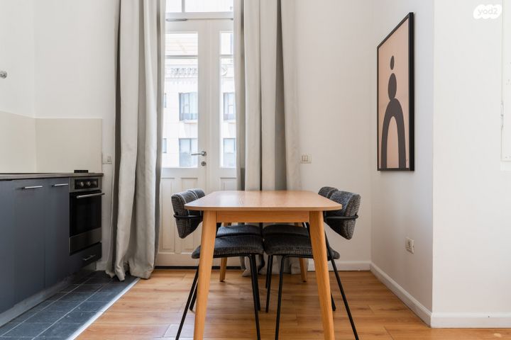 דירה, אלנבי 114, תל אביב יפו