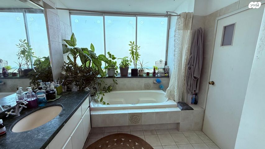 דירה, שדרות ח"ן 9, מרכז, הרצליה