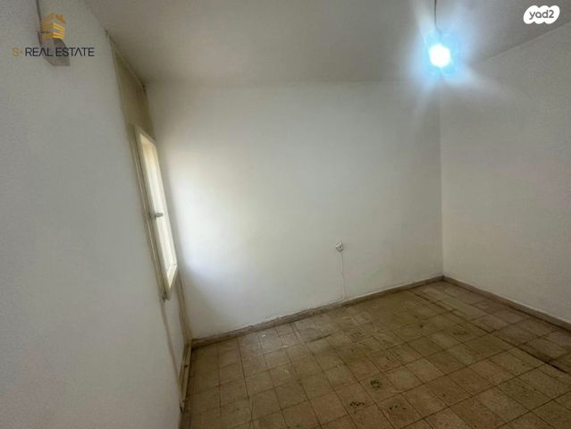 דירת גן, ישראל זנגוויל, קרית היובל, ירושלים