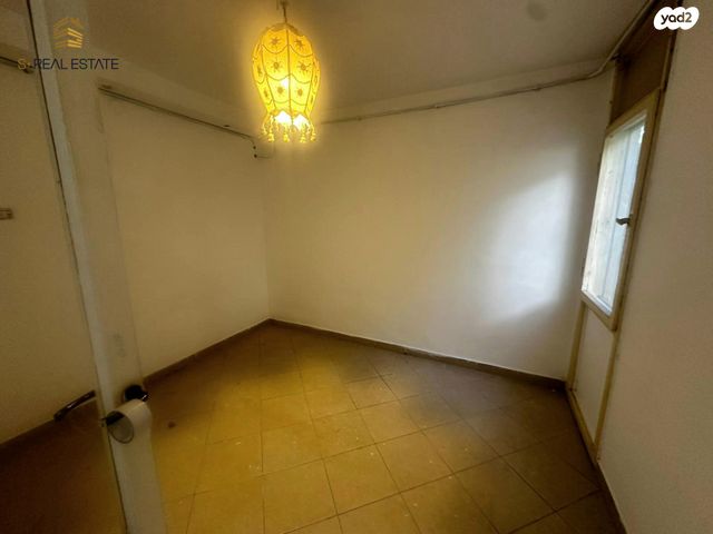 דירת גן, ישראל זנגוויל, קרית היובל, ירושלים