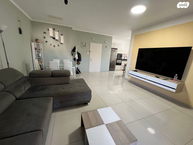 דירה, הרברט סמואל, מרכז העיר, חדרה