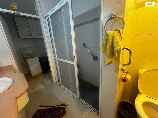 דירת גן, אהרון אשכולי, רמות, ירושלים