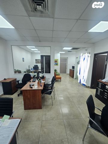 משרדים, תלפיות תעשיה ומסחר, ירושלים