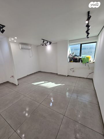 משרדים, יד חרוצים, תלפיות תעשיה ומסחר, ירושלים