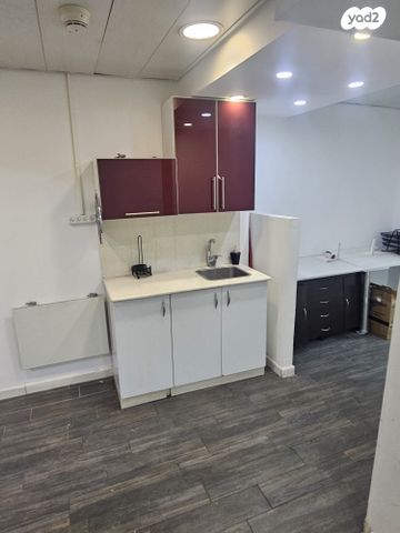 משרדים, תלפיות תעשיה ומסחר, ירושלים