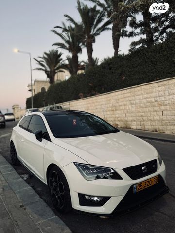 מודעת רכב סיאט לאון