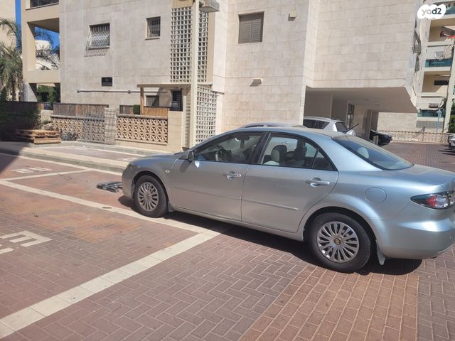 מודעת רכב מאזדה 6