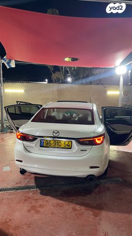 מודעת רכב מאזדה 6