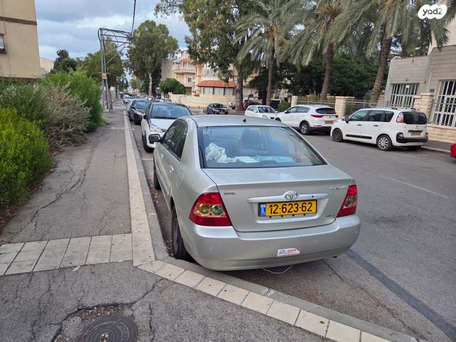 מודעת רכב טויוטה קורולה