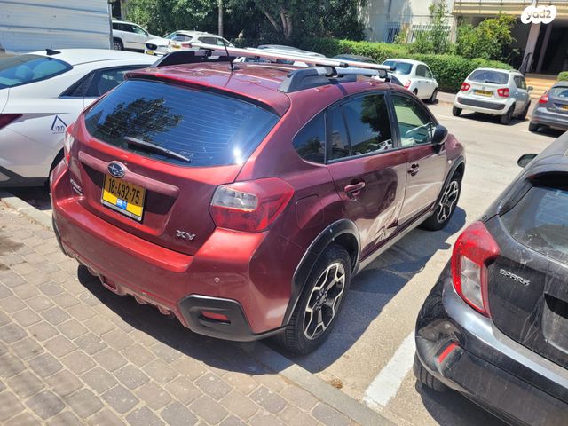 מודעת רכב סובארו XV