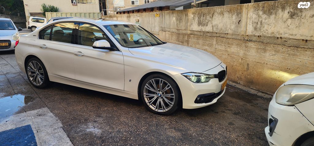 מודעת רכב ב מ וו סדרה 3