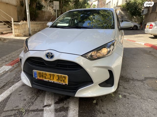 מודעת רכב טויוטה יאריס