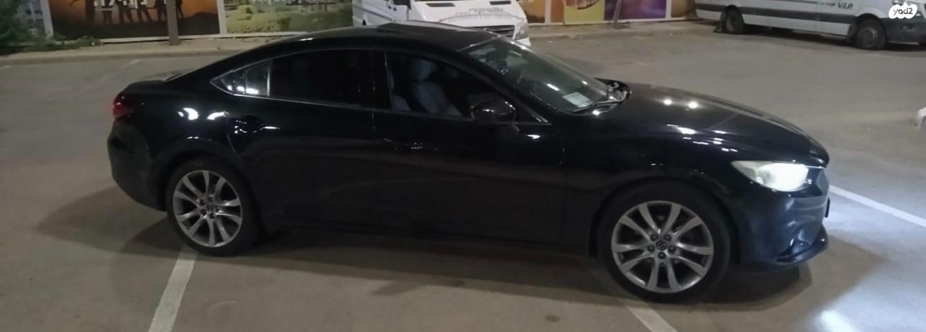 מודעת רכב מאזדה 6