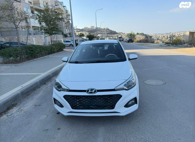 מודעת רכב יונדאי i20