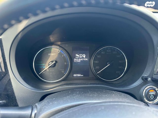 מיצובישי אאוטלנדר